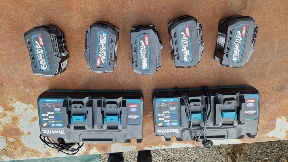 Makita 40V acumulator  / încărcător