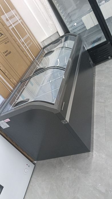 Витрины для различных продуктов питания