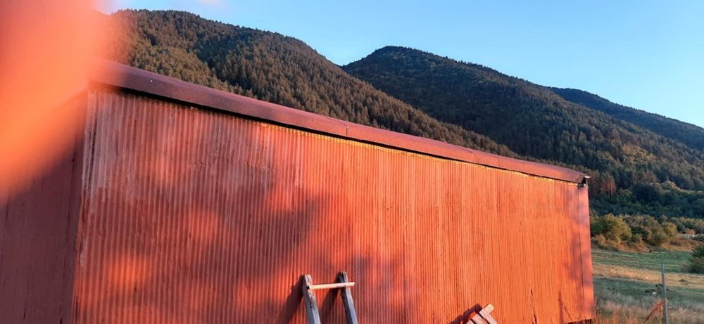 Фургон на колела