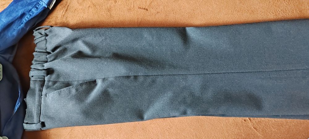 Рубашка с брюками на 2-3 г