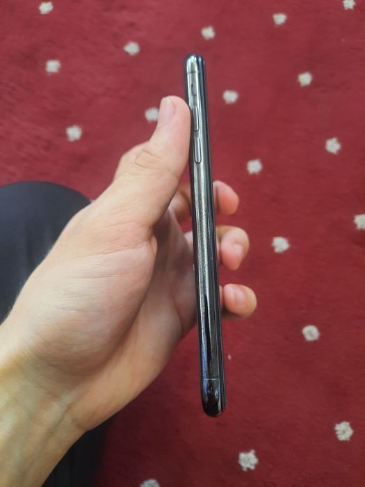 Iphone xs black 64gb