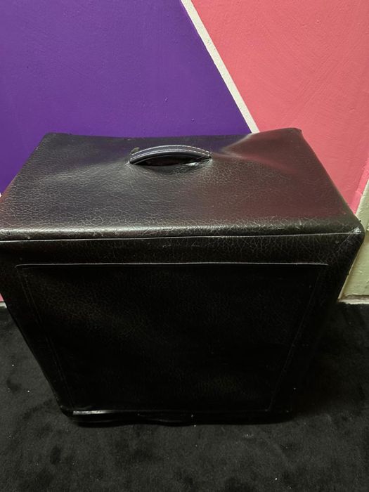 басовый комбик ampeq  rocket bass