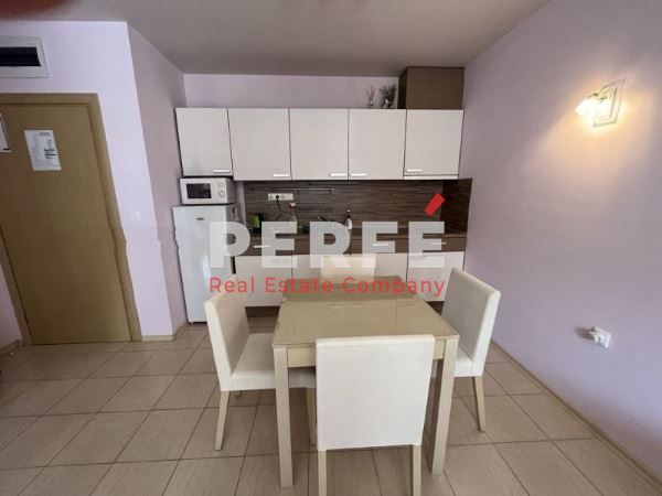 Продава се Тристаен апартамент в Поморие - 92 кв.м за 1218 €/кв.м - Снимка #2
