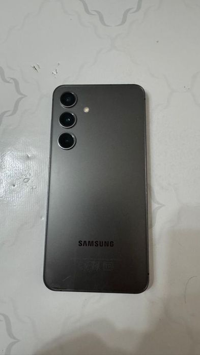 Обмен samsung s24 8/128