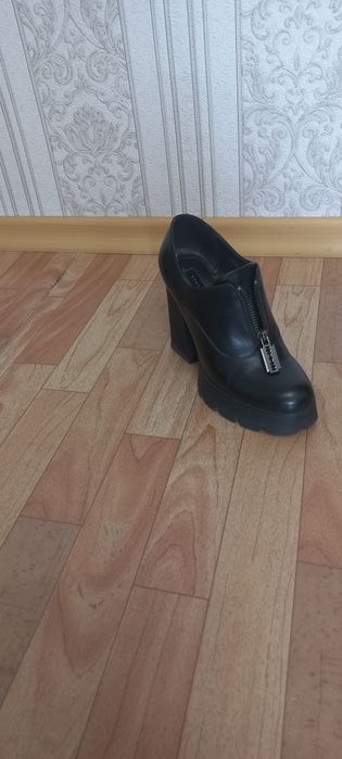 Продам туфли осень/весна