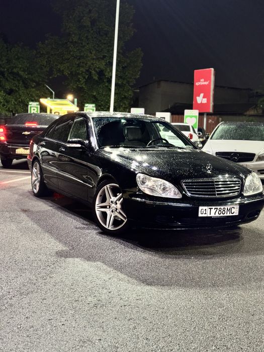 Mercedes-Benz S-Class W220 S500