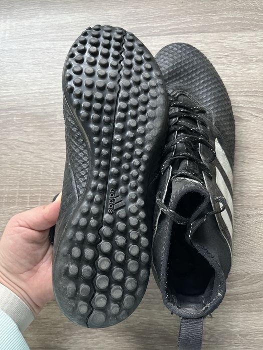 Футболни Обувки Adidas