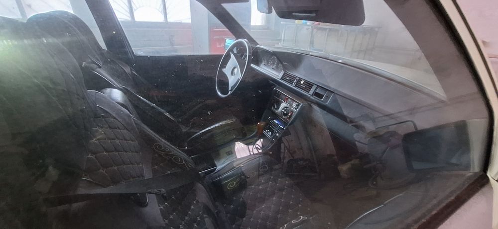 Продам мерседес находиться в Аманкарагае