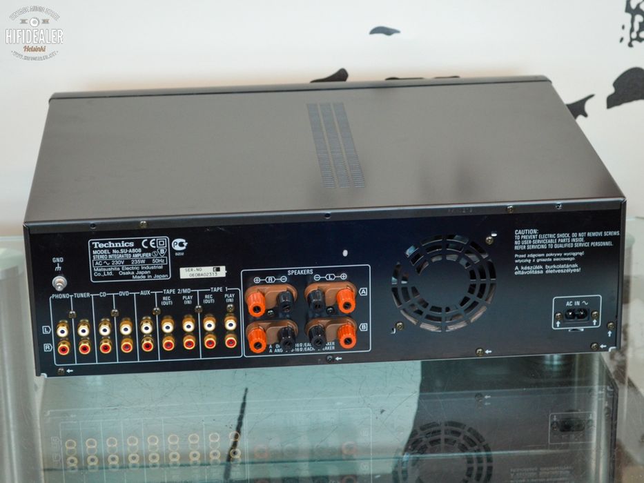 Technics SU-A808 усилвател + оригинално дистанционно, Made in Japan