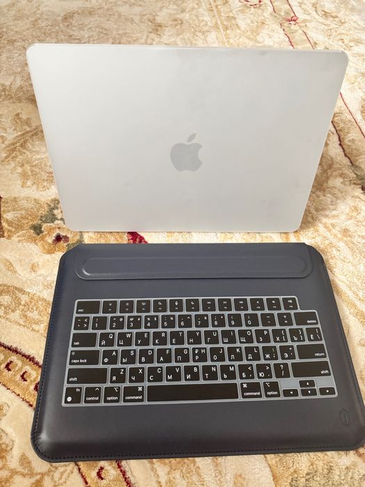 Продаю свой MacBook Air 13 M4 16/256GB