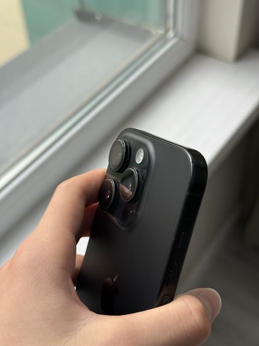 iPhone 16-pro 1-TB