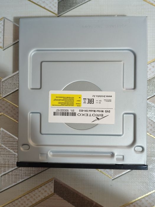 Dvd привод пищущий