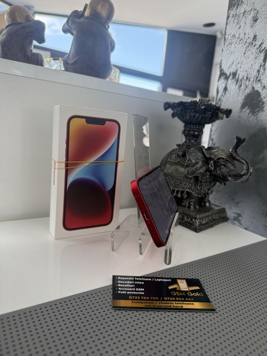 Vand iphone 14 red de 128 gb ca nou