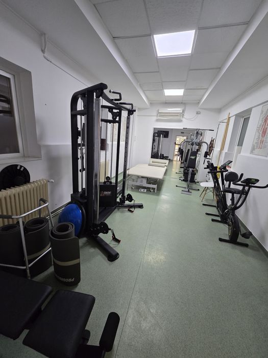 CABINETE DE TERAPIE MANUALĂ / Masaj / Kinetoterapie – De închiriat