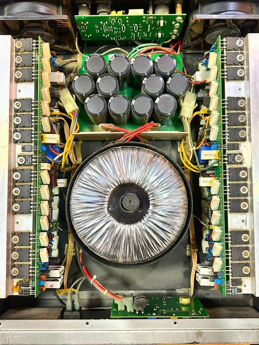 Yamaha kanes toza usta koʻrmagan ishlashi zoʻr