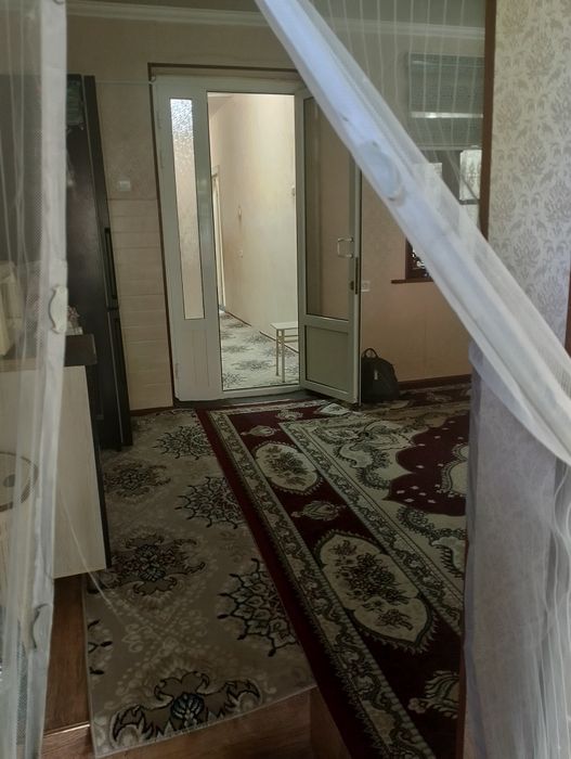 Продаётся квартира 1 этаж.5мик-н.