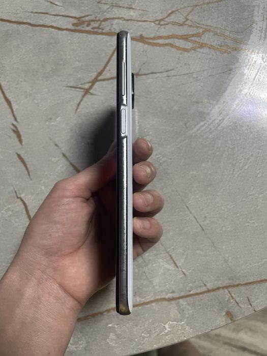 Продам телефон Редми нот 9 про