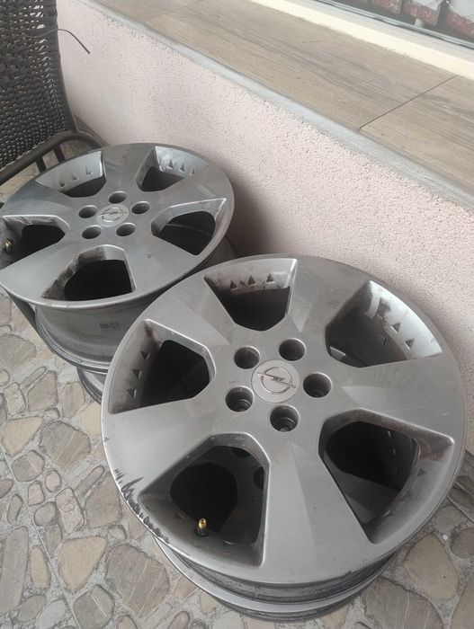 Продавам джанти за  Опел