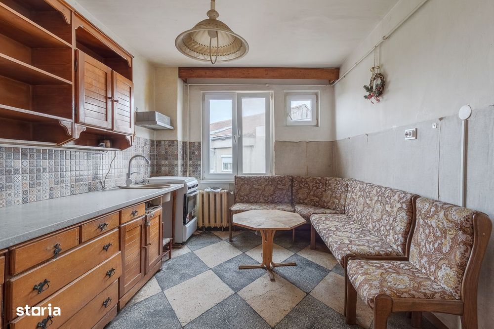 Apartament 4 Camere Onestilor Alexandru Cazaban 95 mp util sub 1000 E