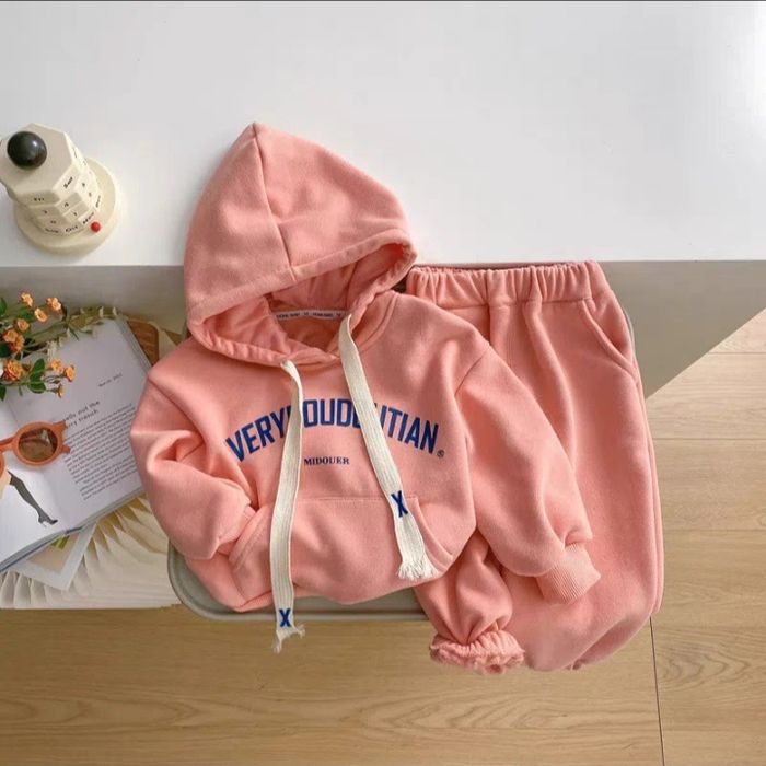 Костюмы для девочек, осенне-зимняя одежда