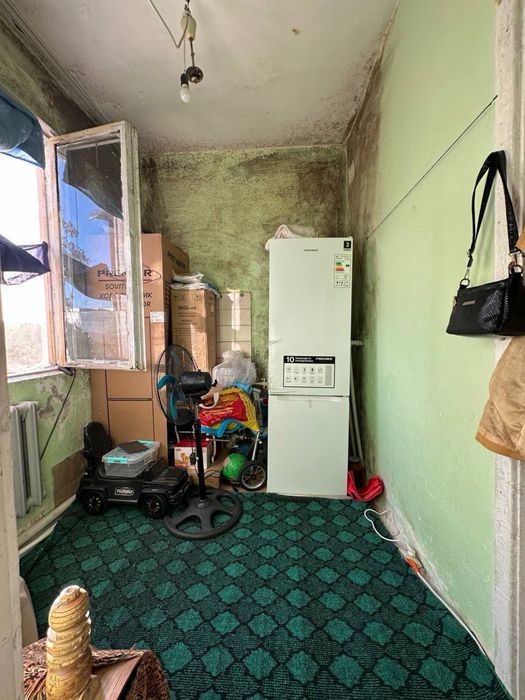 2 xona Kvartira sotiladi Yashnabot tumani Panilni bozor oldida