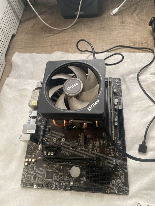 Компьютерный комплект