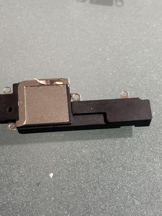 Части за iphone 13