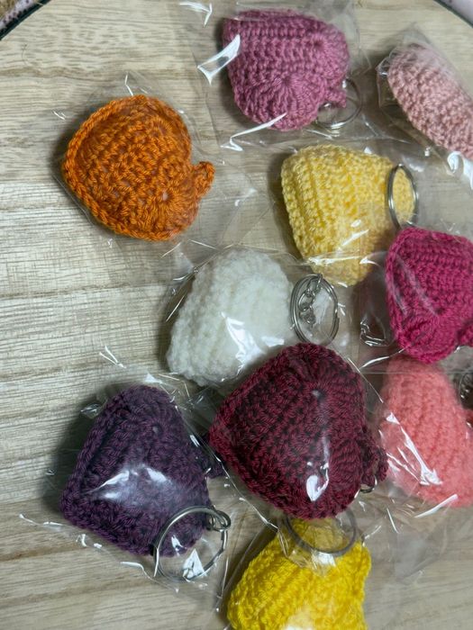 Breloc Inima Handmade Tricotat Violet