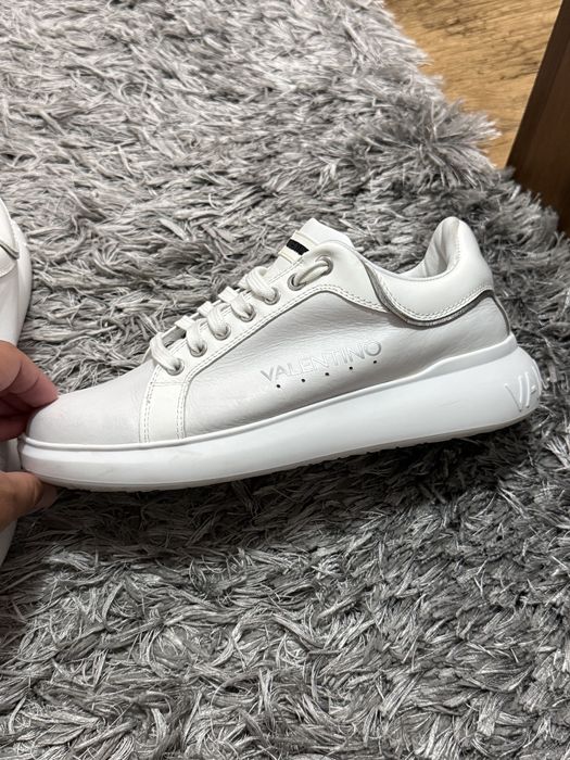 Adidasi adidas  Ultra Boost  , Valentino  40-41