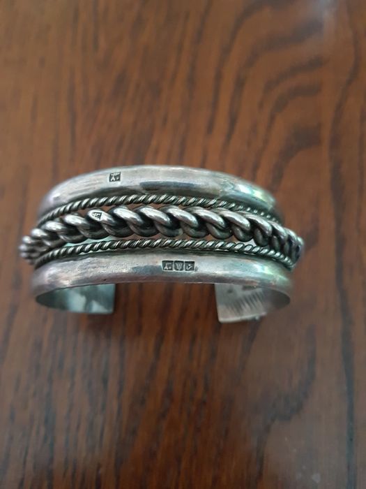 Bratara foarte masiva beduina vintage,argint 7 poansoane!!!Piesa rara