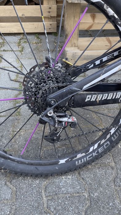 Vand bicicleta full suspension Nukeproof mega