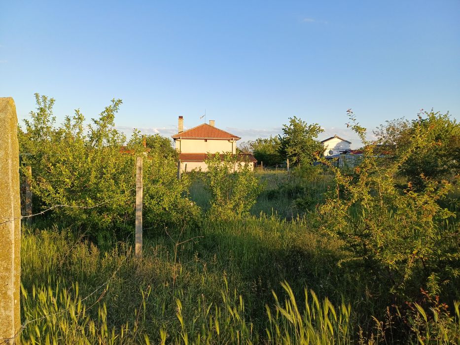 Дава се под наем Парцел в Аксаково - 1240 кв.м за 51 € - Снимка #3