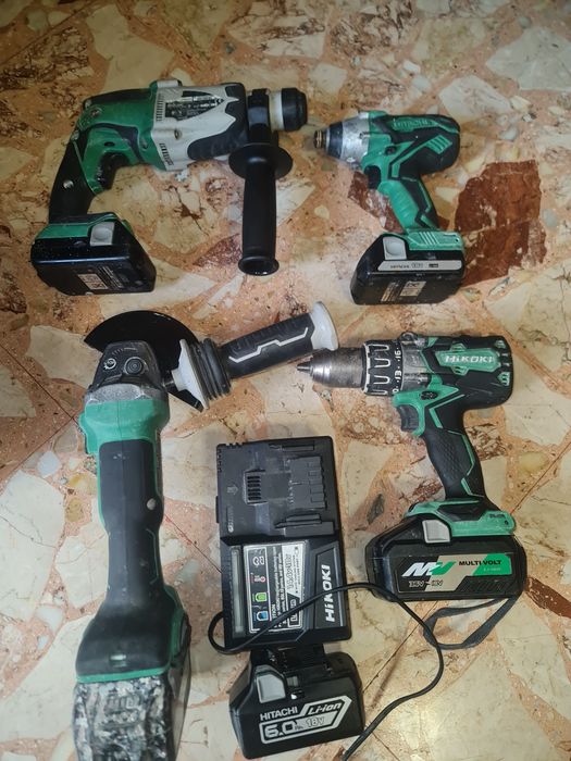 HITACHI kit in perfecta stare