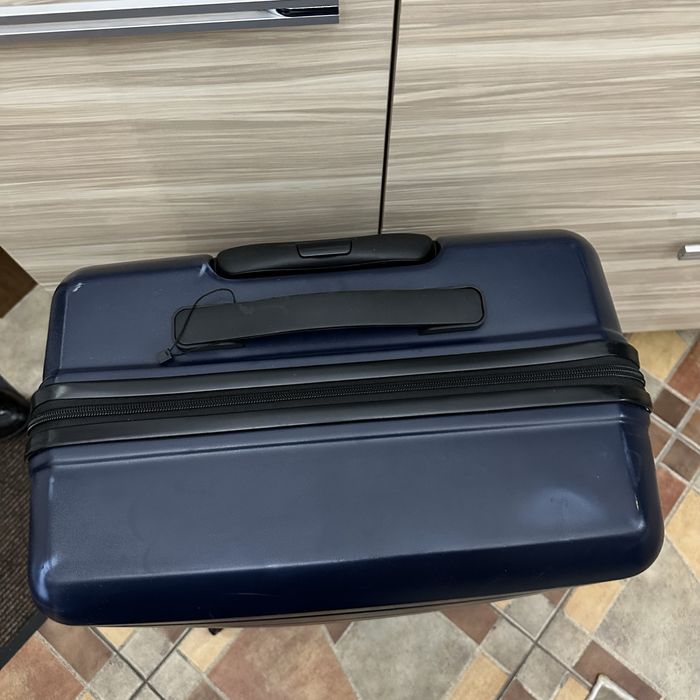 Чемодан (Размер М)