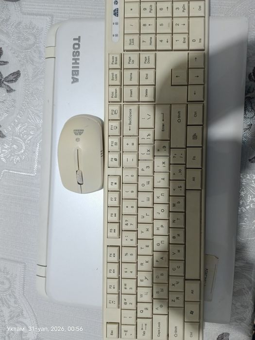 Bluetooth Mishka va klaviatura