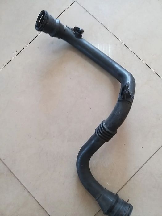 Furtun intercooler pentru Renault Megane 3 , 1.5 DCI, euro5 cod: 8200981498