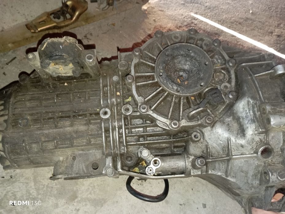 Коробка передачи машины Audi 80 B4