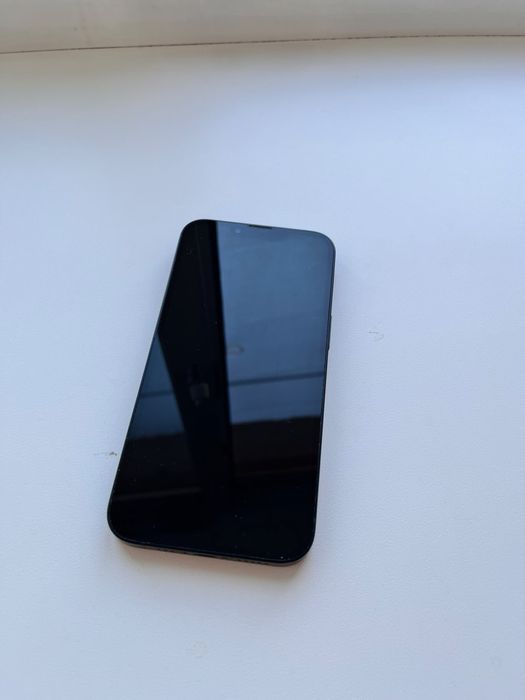 iPhone 13 с гарантией