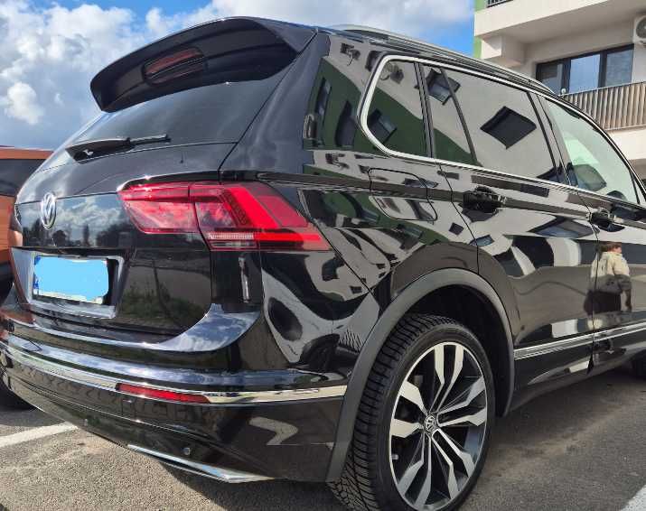 Volkswagen Tiguan R-Line/Panoramic