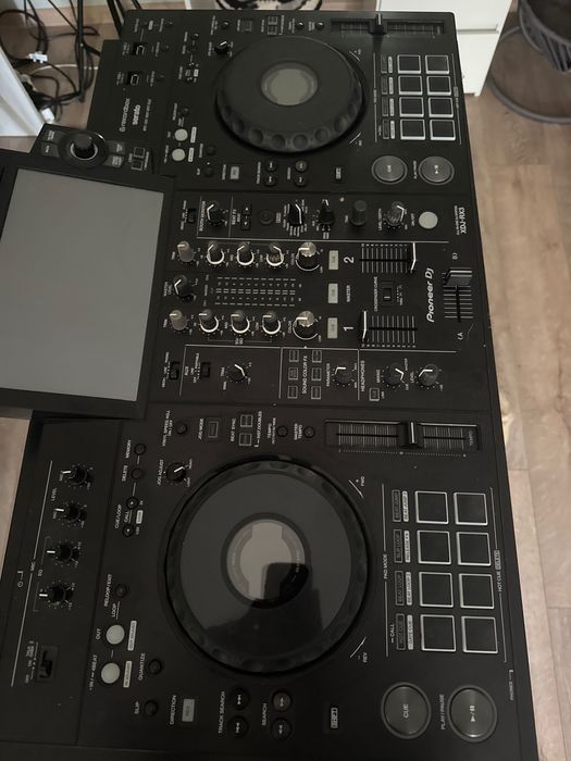 Конзола Pioneer XDJ-RX3