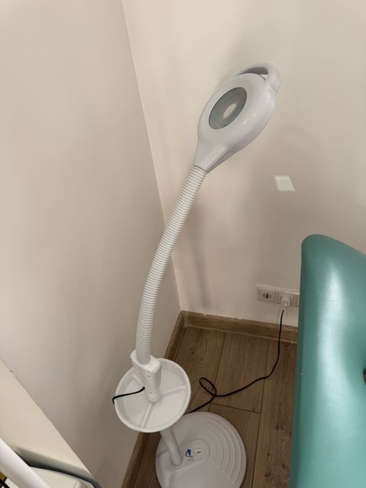 Продам лампу-лупу