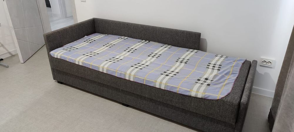 Кровать в отличном состоянии