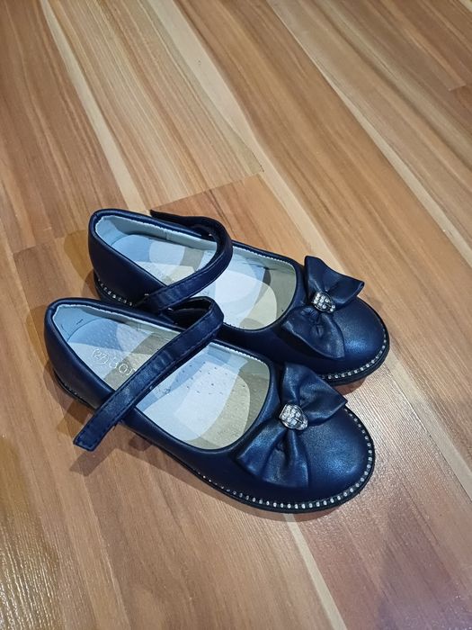 Продаются детские туфли! Недорого!