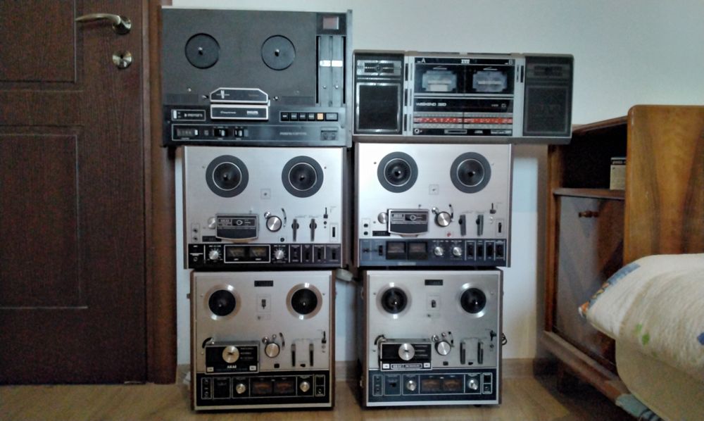 Magnetofon Akai x201 D
