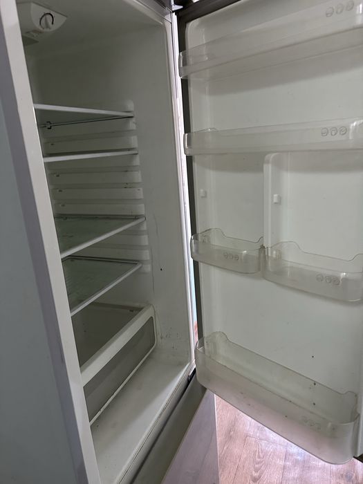 Холодильник LG 185см