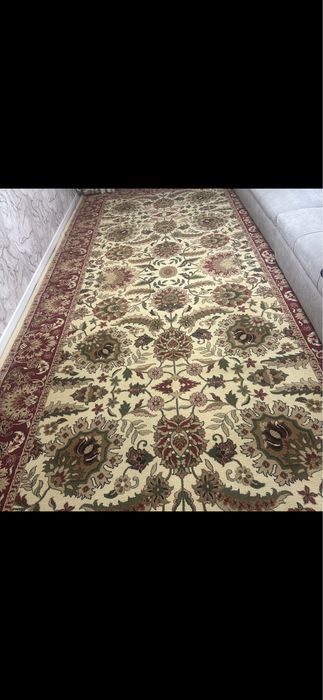 Продам ковер 5*2,5