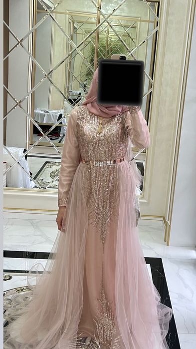 Вечернее платье, Oqshom ko’ylagi