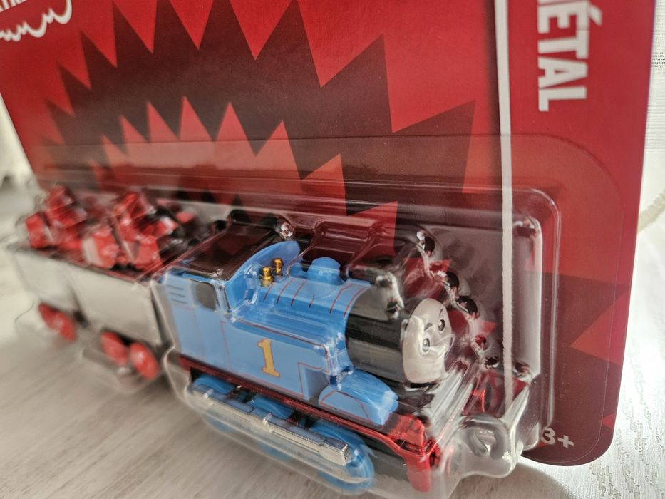 Thomas & friends: Thomas si vagoanele cu rubini editie limitata 80 de ani