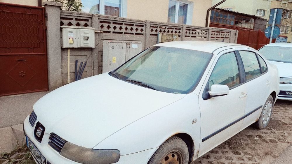 Vând Seat Toledo din 2002,