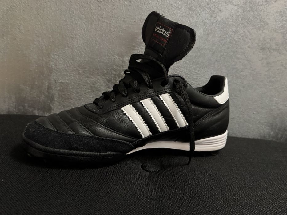 Ghete Fotbal  Adidas MUNDIAL TEAM